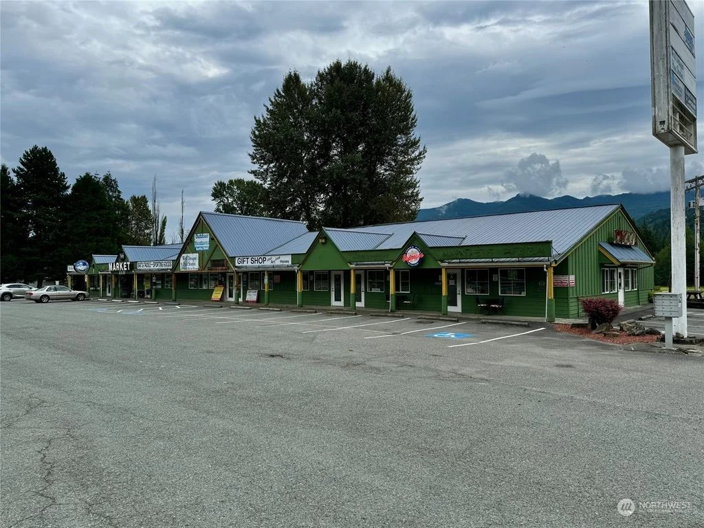 Big-Box Retail Roofing