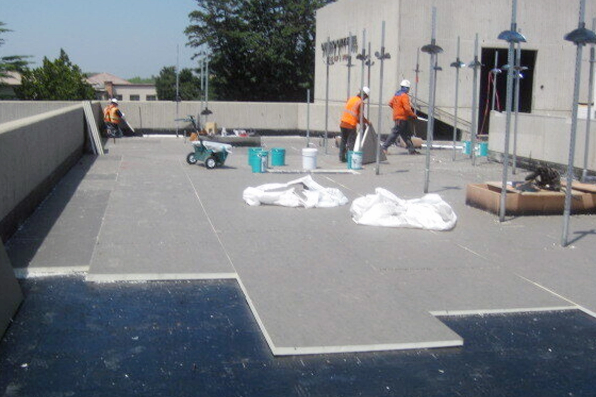 Roof Insulation and Recovery Board